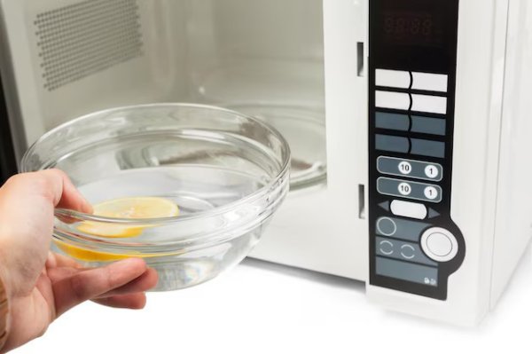 Can a lemon be heated with microwave oven to effectively clean it? Experts explain the principles and things to pay attention to