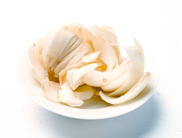 Lily can relieve cough, calm the mind and help sleep well. It can be mixed with this type of vegetables and stir-fried.