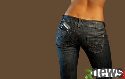 How to wash jeans so that they won t lose color
