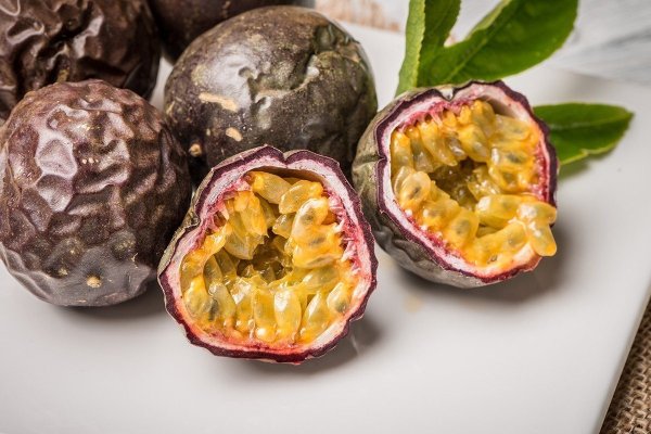Anti-inflammatory medicine in fruits, passion fruit effects and taboos sort out! You can tell the sweetness and sourness of the skin. If you want to eat sweetness, choose this kind of sweetness.