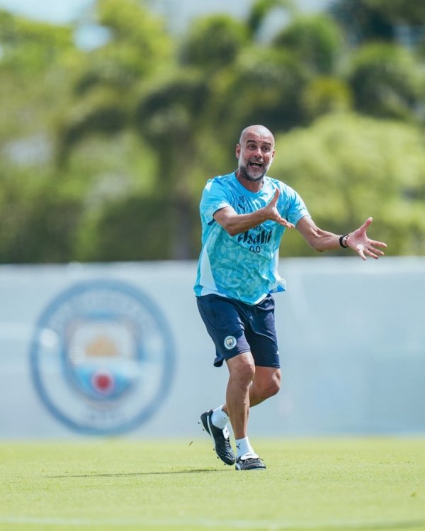 BBC: Manchester City s resort base in Florida, with a private beach with a room of $715 per night