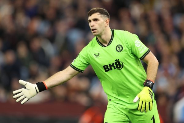 Petit: Chelsea should sign Martin, he can also inspire his teammates