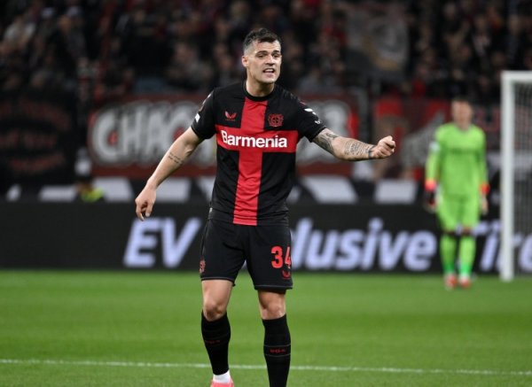 Reporter: Sunderland intends to introduce Zachar, but faces competition from Saudi clubs