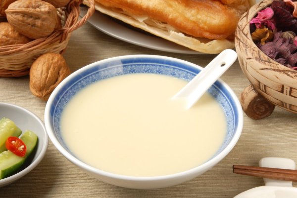 Is drinking soybeans difficult to reduce weight, injure your kidneys, and increase cancer risk? Professional nutritionists crack the mysteries of bean cure one by one