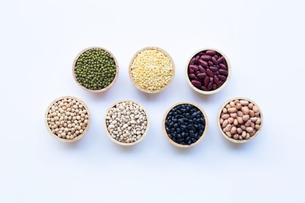 Edamame is neither a vegetable nor a flour! Nutritionists analyze what types of 