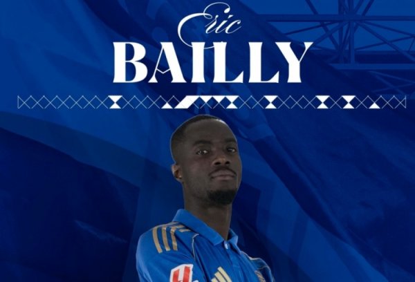 Official: Oviedo signed with former Manchester United centreback Bailey until June 2027