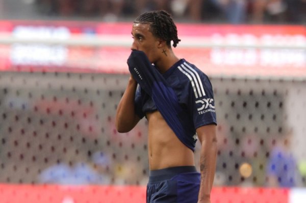 Premier League official: Yoro won 30% of the vote and was elected Manchester United s 1-1 Fulham s best player