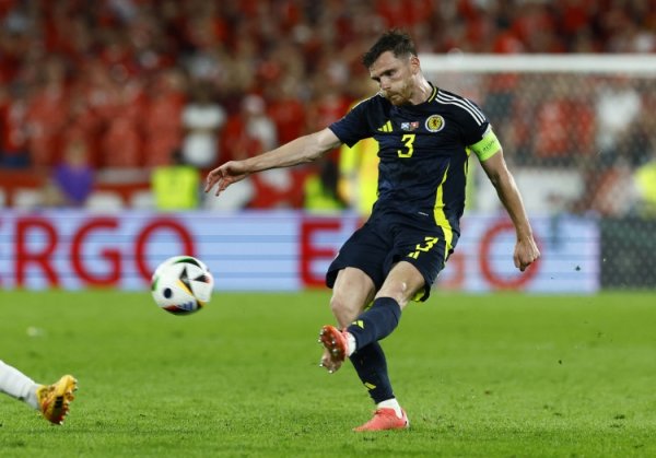 Robertson: Losing a friend is very difficult for me, and I may not be able to overcome the pain of losing Jota