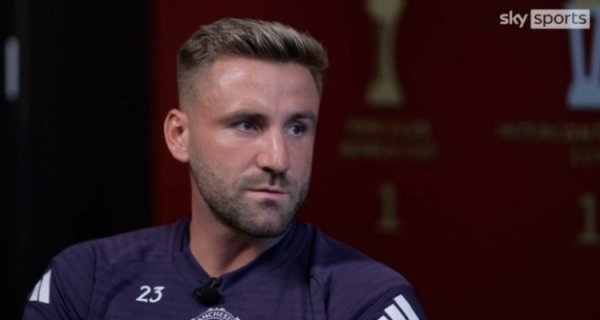 Luke Shaw: Cunia integrates very well. Amorin introduces outstanding players who are eager to win