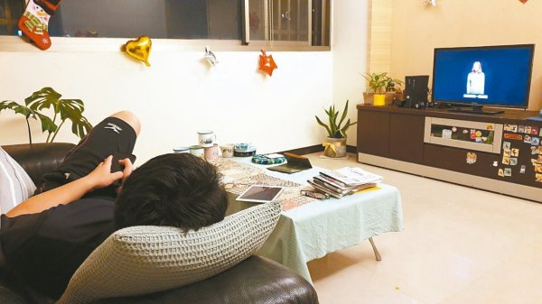 After eating, just want to lie down and watch the TV to be very active? Xinwai Medical Teaching 3 Tips for Integrating Sports Naturally into Life