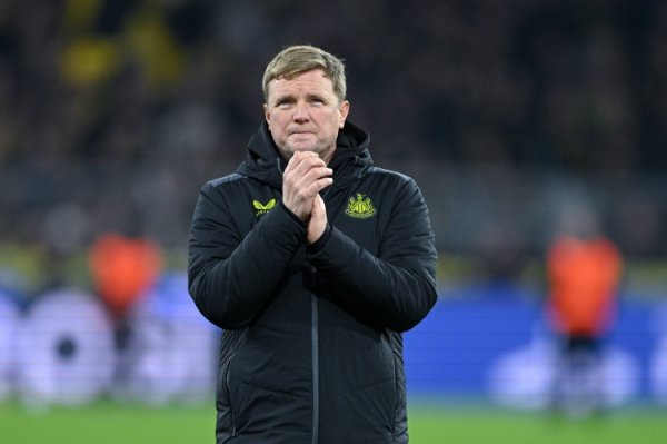 Eddie Howe: Newcastle failed to hold the score 1-0, Livramento s injury was a huge blow