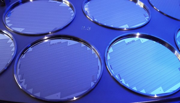 50% in chip manufacturing, experts: Silicon Shield definition is transformed into Taiwan and the United States commonality
