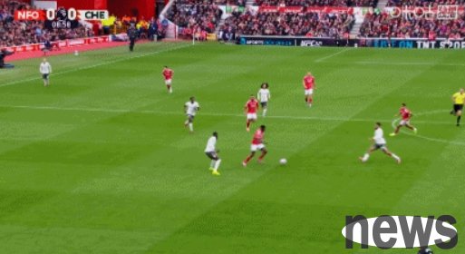 Forest missed opportunity! Chalobah made a mistake in passing the ball, and Anderson slipped past the defense in the penalty area.