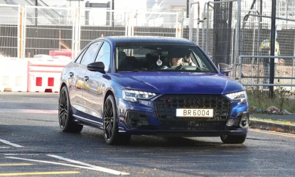 One car a day? The Sun: Haaland unveiled his new Audi S8 and just bought a Lamborghini a few days ago