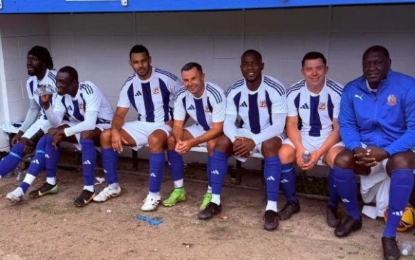 Indiscriminate killing! Many former Premier League players joined the eighth-level league team, and Cisse scored six goals in his debut