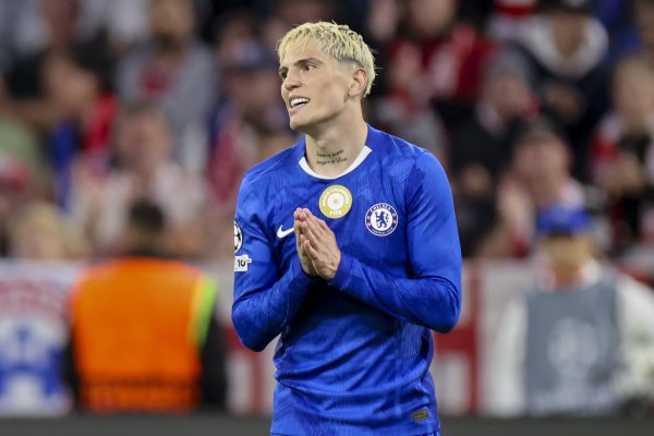 Garnacho may complete the 100th Premier League game milestone against Burnley and is expected to break Martinelli s record